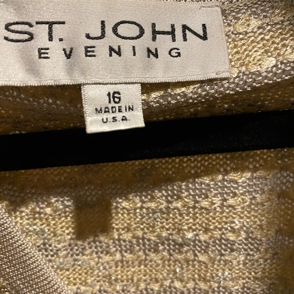 St John Evening Top - Picture 5 of 7